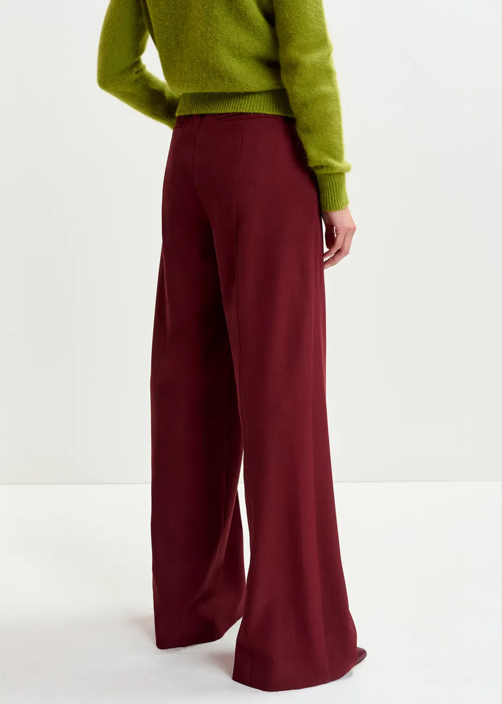 Pantalon Essentiel Antwerp Izi Elasticated Waist Pants bordeaux, vue 5 – pantalon femme | Ann Tuil
