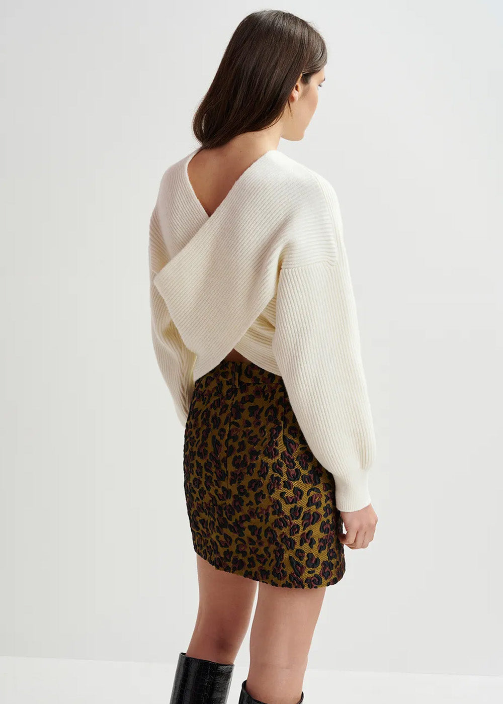Pull croisé Essentiel Antwerp Gustaph Knitted Pullover blanc cassé, vue 5 – pull croisé femme | Ann Tuil