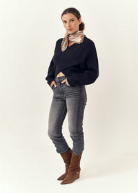 Pull croisé Essentiel Antwerp Gustaph Knitted Pullover noir, vue 1 – pull croisé femme | Ann Tuil