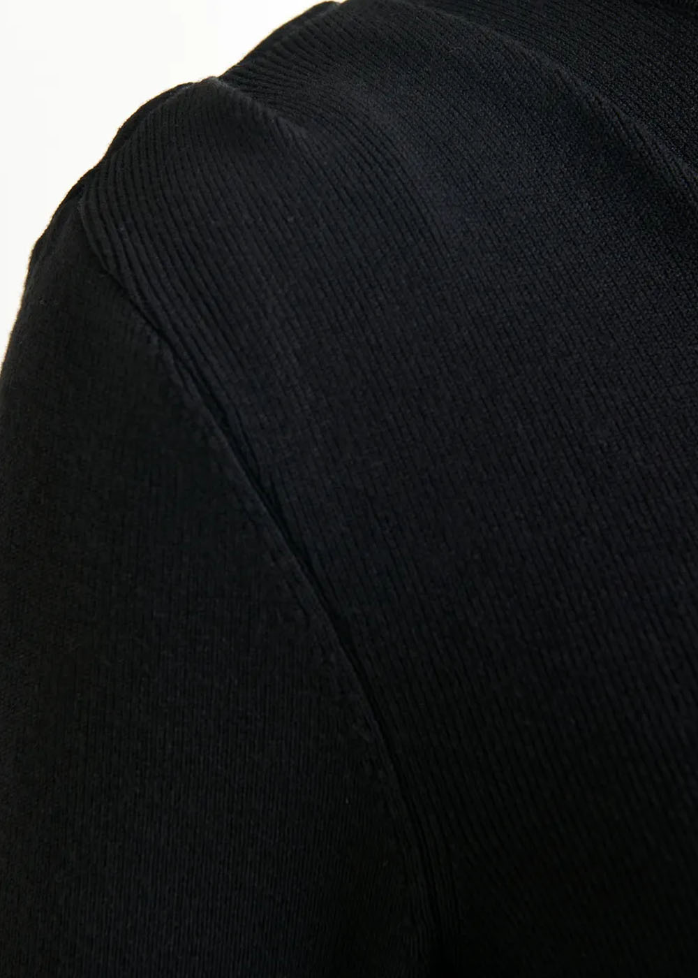 Pull Essentiel Antwerp Imeric Fitted Knit Pullover noir, vue 5 – pull femme | Ann Tuil