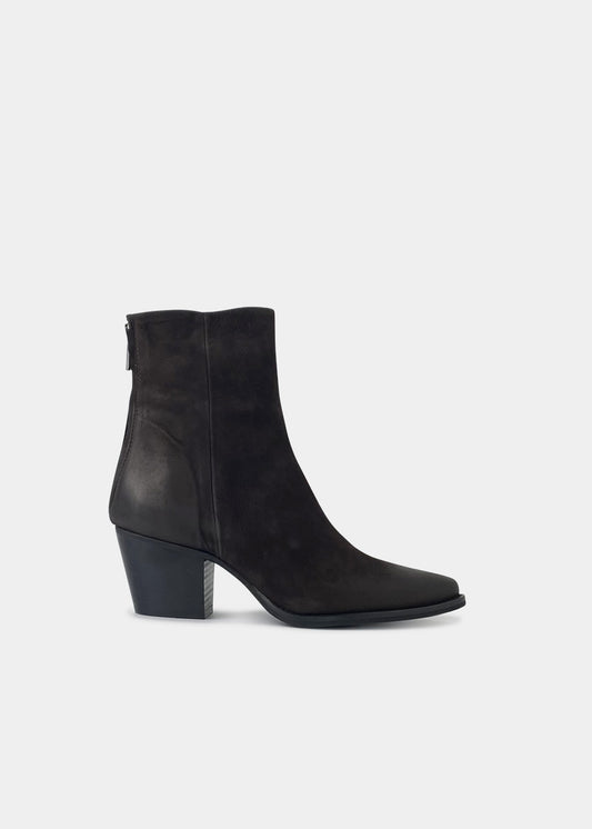 BOOTS CLIO TUIL INDILA