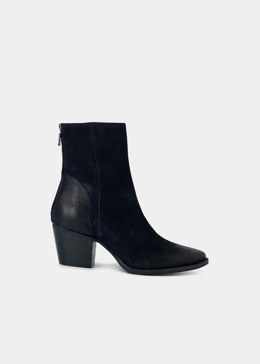 BOOTS CLIO TUIL INDILA