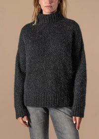 PULL ANN TUIL MADELEINE