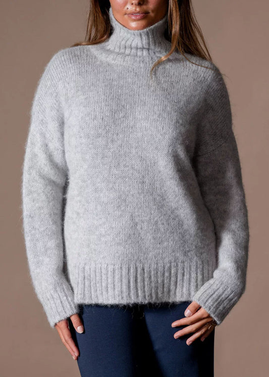 PULL ANN TUIL MADELEINE