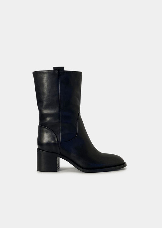 BOOTS ANN TUIL MALO