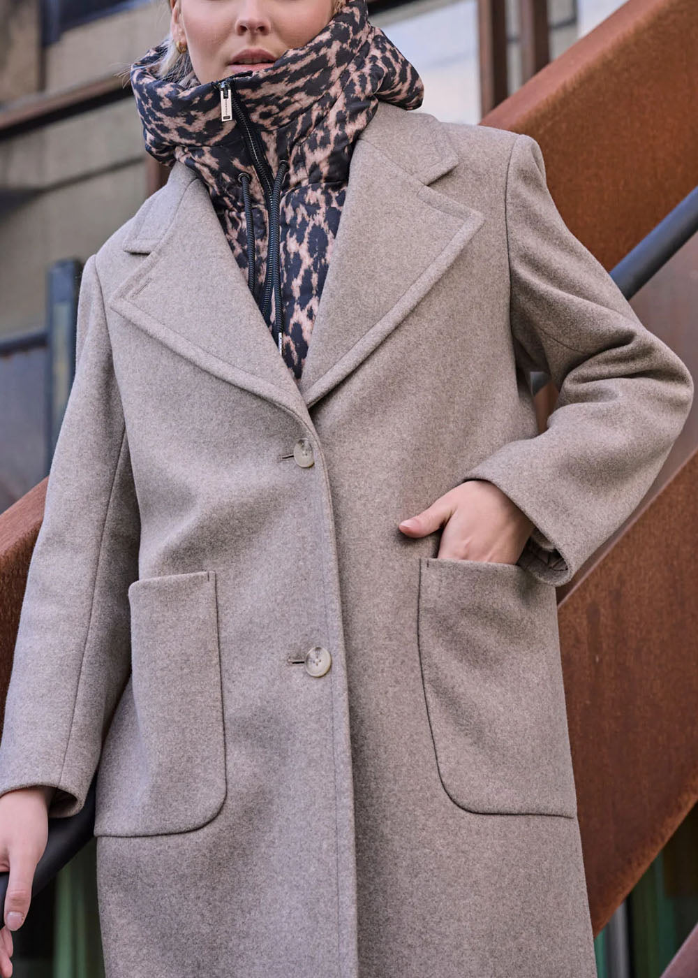 COL A CAPUCHE ANN TUIL TABITA