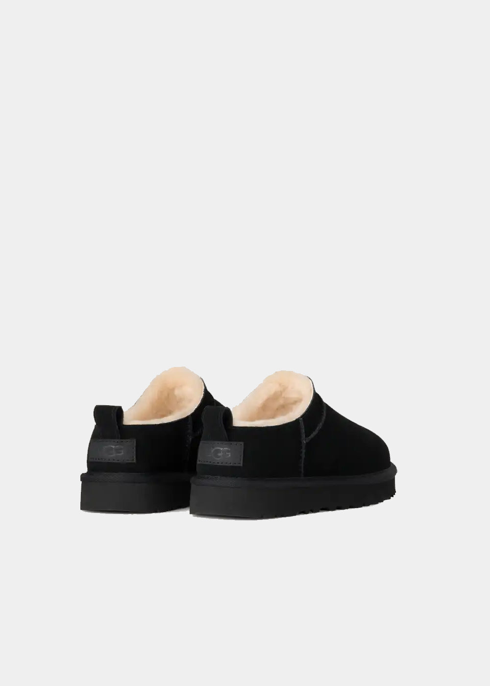 Mules UGG Classic Micro en velours et fourrure noir, vue 5 – chaussons mules fourrés femme | Ann Tuil
