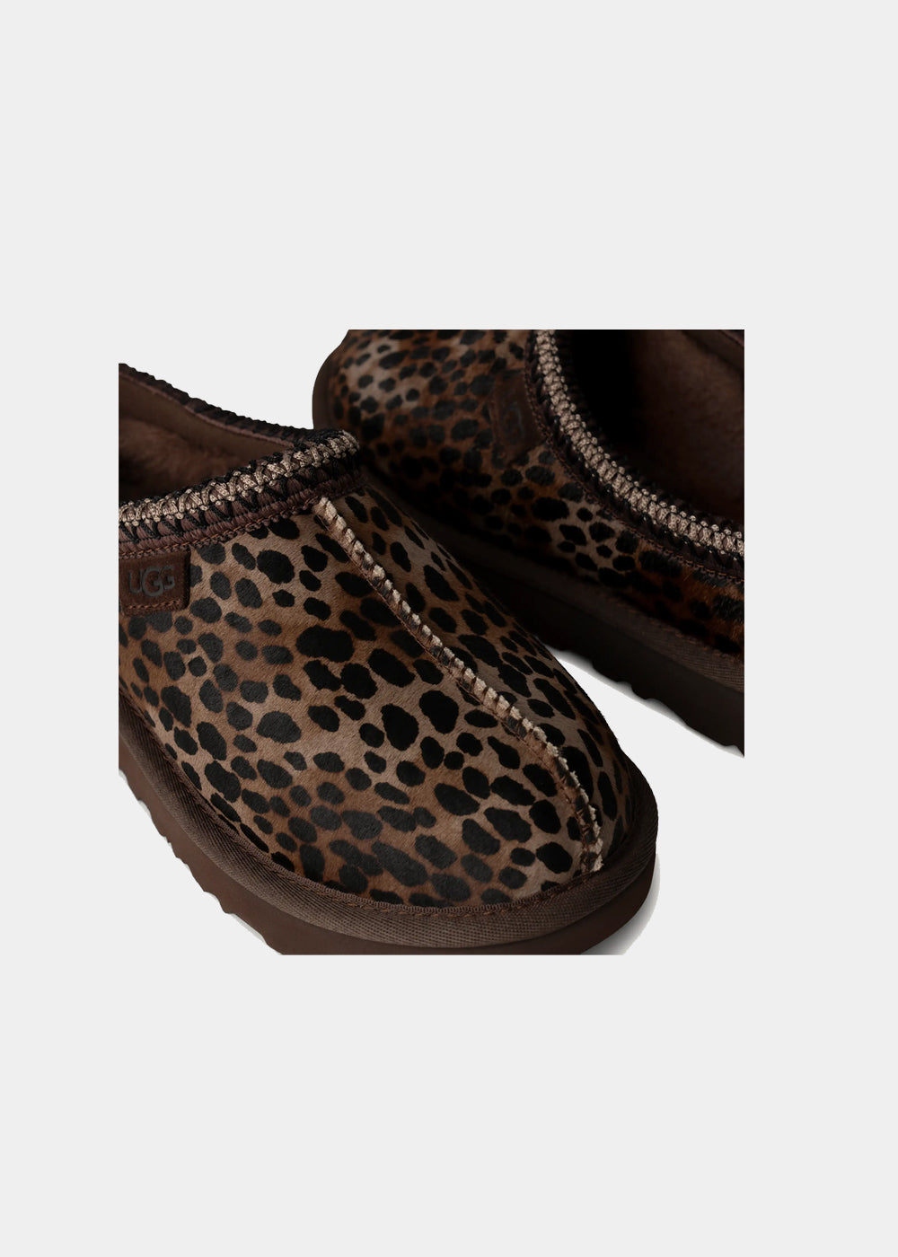 Mules UGG Tasman Caspian en poulain léopard, vue 5 – chaussons mules fourrés femme | Ann Tuil
