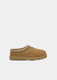 Mules UGG Tasman en velours camel, vue de profil – chaussons mules fourrés femme | Ann Tuil